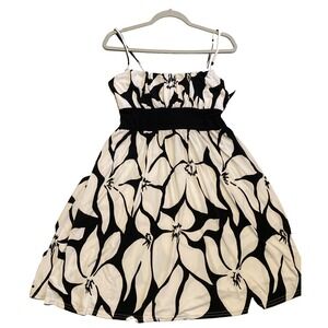 Wrapper Dress Y2K Large Black White Floral Empire Waist Spaghetti Strap